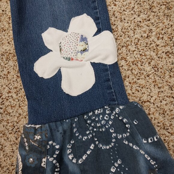 3484 Size 12 Bandolino Upcycled Bell-Bottom Jeans. - Picture 2 of 7